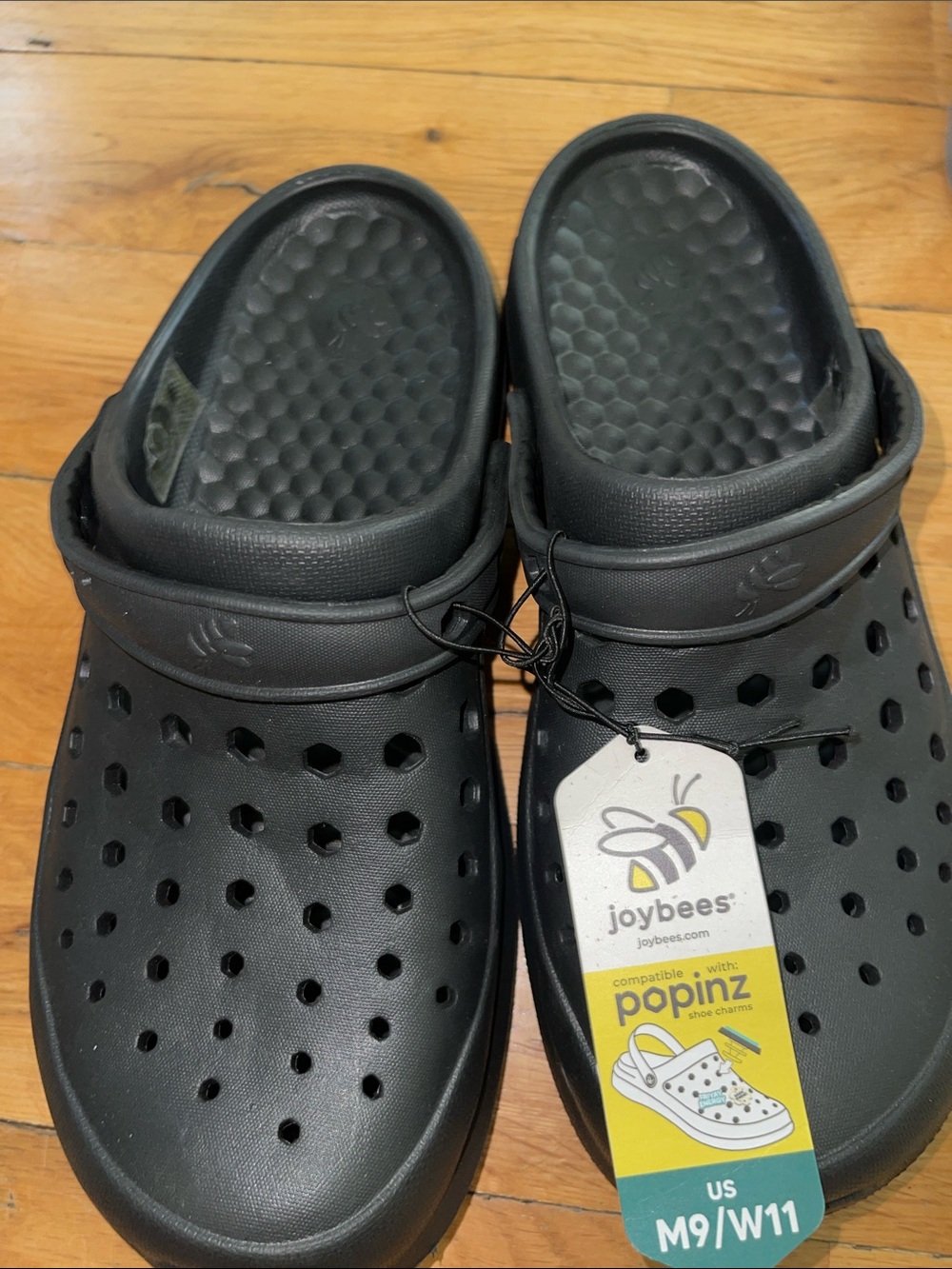Joybees Black Slip-On Clogs women 11- Men 9